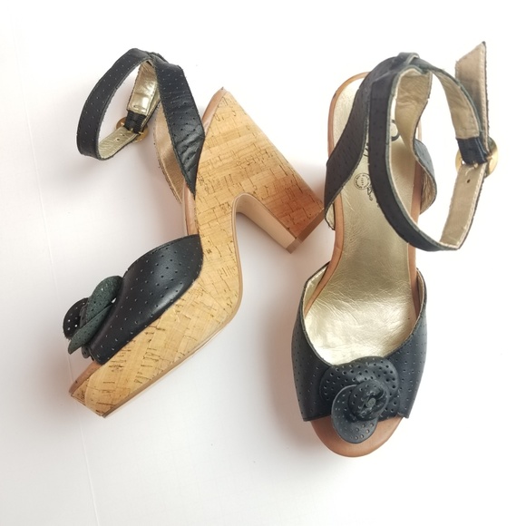 Seychelles Shoes - Seychelles Flower Black Platform Heels